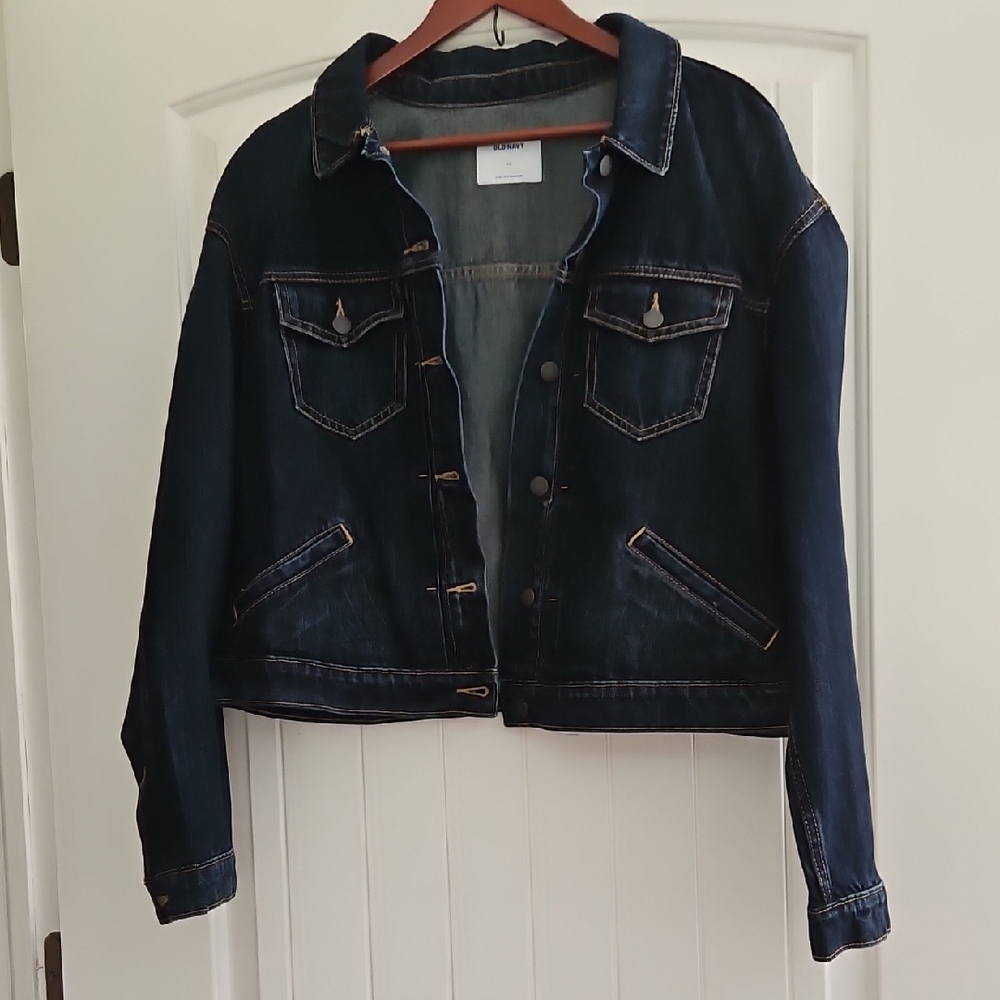 Old Navy Blue Jean Jacket Classic Cropped Design